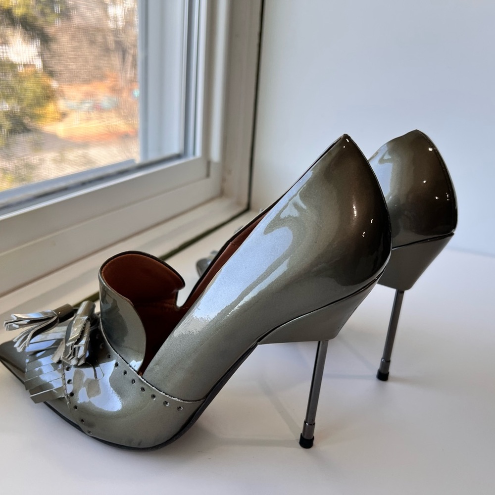 Kurt Geiger London Bond Women's Gray Tassel Heels 37 - Picture 3 of 16